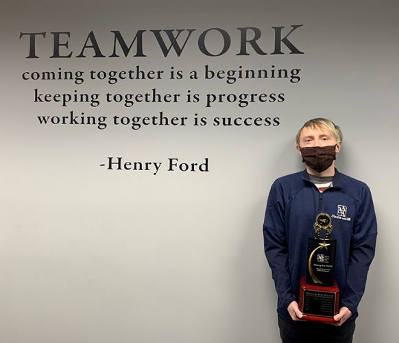 AAACU's Travis Van Horn earns Shining Star Award | News, Sports, Jobs - Vimarsana News